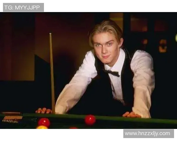 足球巨星保罗的传奇之路:从青涩少年到世界级球员的成长故事